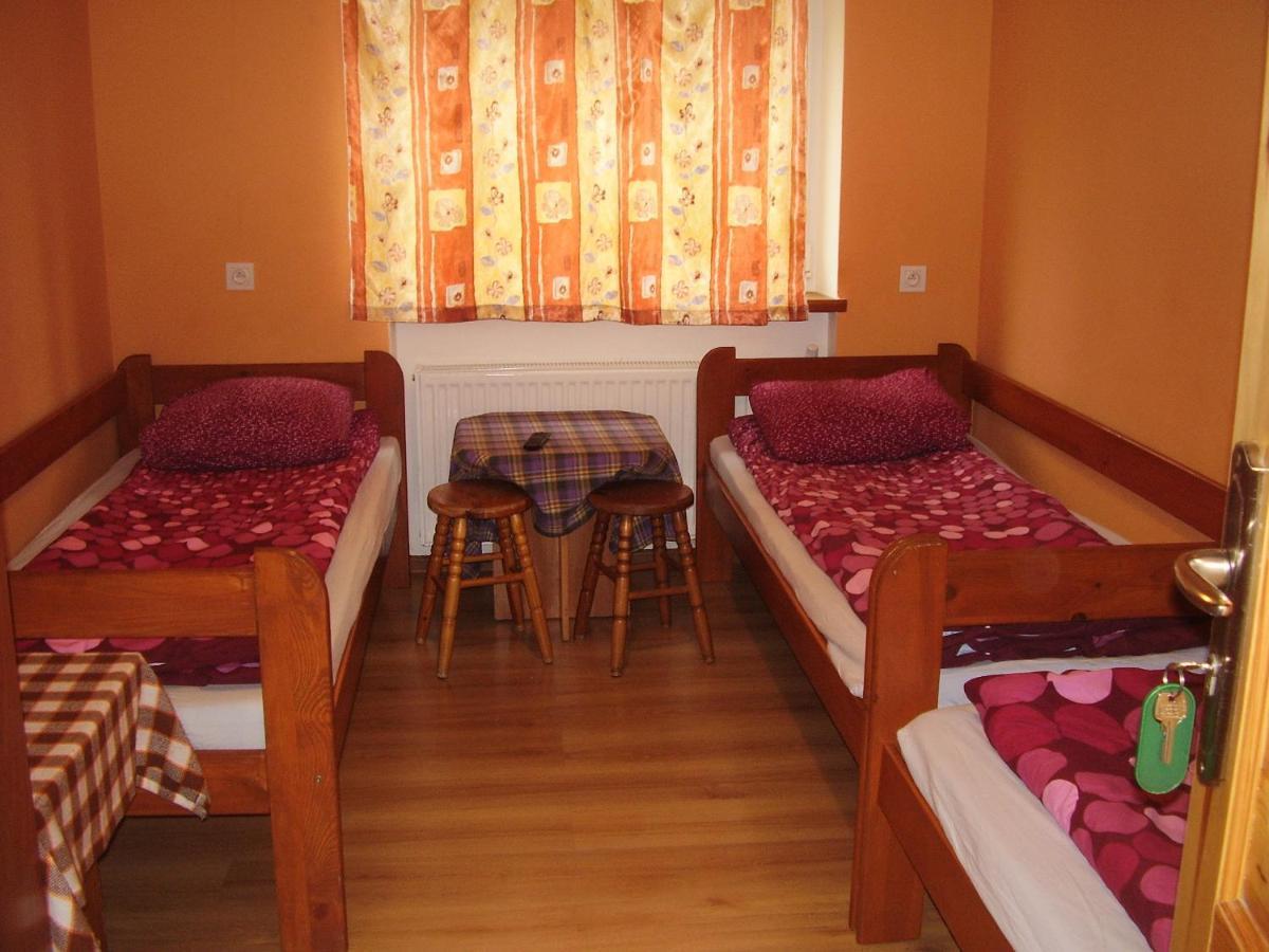 Dom Wypoczynkowy Pod Fortami Srebrna Góra Exterior foto